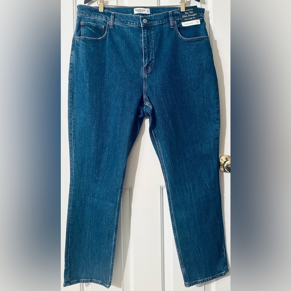 ABERCROMBIE & FITCH 34 18 Curve Love 90’s Slim Straight Ultra High Rise Jeans